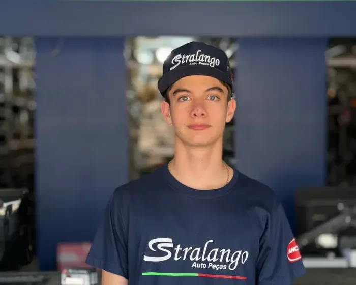 André